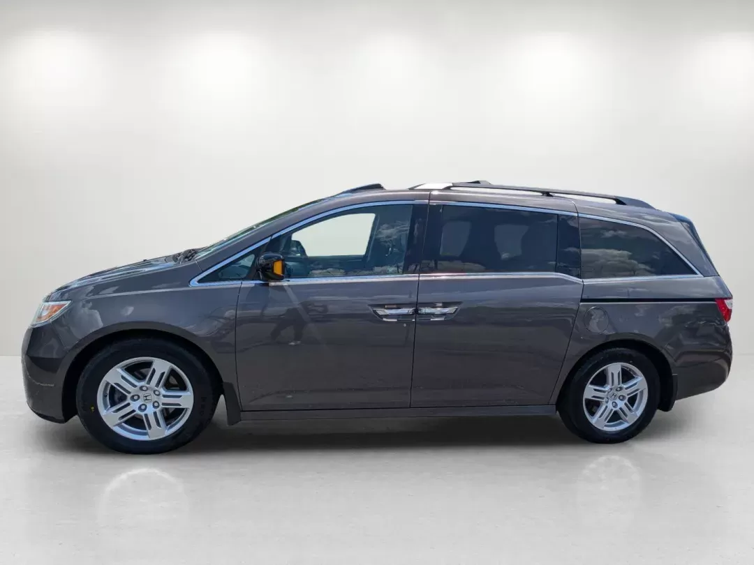 2012 Honda Odyssey Touring (5FNRL5H92CB) with an Gas V6 3.5L/212 engine, 6-Speed Automatic transmission, located at 3959 U.S. 80 W, Phenix City, AL, 36870, (334) 297-4885, 32.469296, -85.135185 - 2012 Honda Odyssey Touring - Photo#7
