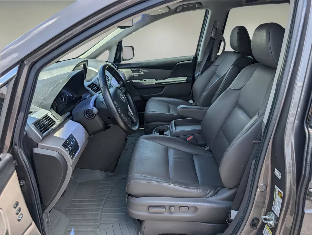 2012 Honda Odyssey Touring (5FNRL5H92CB) with an Gas V6 3.5L/212 engine, 6-Speed Automatic transmission, located at 3959 U.S. 80 W, Phenix City, AL, 36870, (334) 297-4885, 32.469296, -85.135185 - 2012 Honda Odyssey Touring - Photo#9