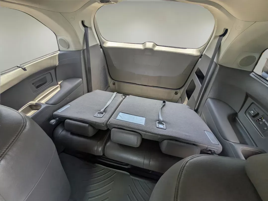 2012 Honda Odyssey Touring (5FNRL5H92CB) with an Gas V6 3.5L/212 engine, 6-Speed Automatic transmission, located at 3959 U.S. 80 W, Phenix City, AL, 36870, (334) 297-4885, 32.469296, -85.135185 - 2012 Honda Odyssey Touring - Photo#11