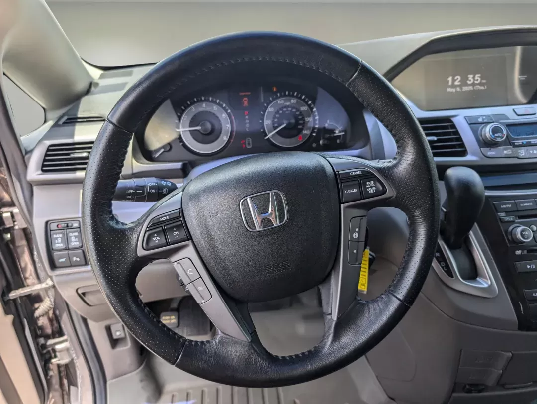 2012 Honda Odyssey Touring (5FNRL5H92CB) with an Gas V6 3.5L/212 engine, 6-Speed Automatic transmission, located at 3959 U.S. 80 W, Phenix City, AL, 36870, (334) 297-4885, 32.469296, -85.135185 - 2012 Honda Odyssey Touring - Photo#16