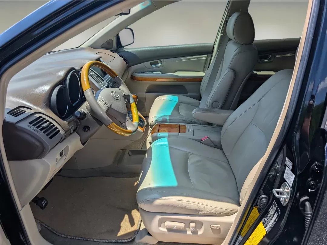 2009 Lexus RX 350 (2T2HK31U39C) with an Gas V6 3.5L/211 engine, 5-Speed Automatic transmission, located at 5115 14th Ave., Columbus, GA, 31904, (706) 323-0345, 32.511494, -84.971046 - 2009 Lexus RX 350 - Photo#9