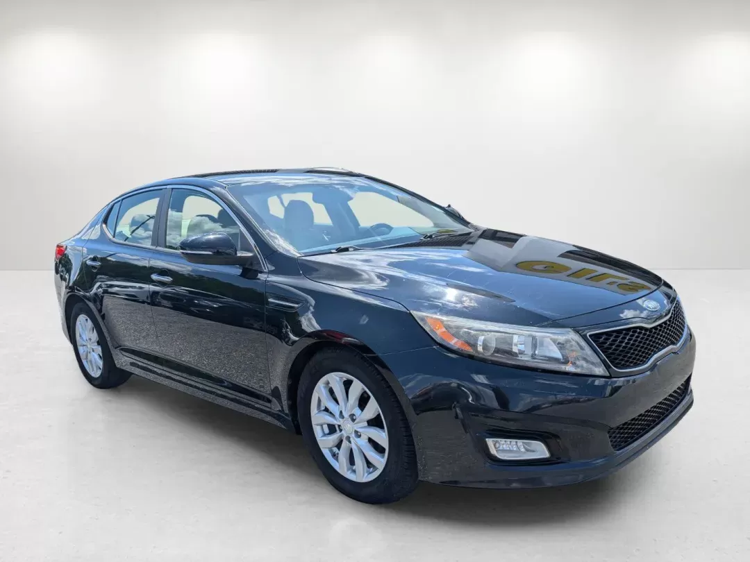 2014 /Beige Kia Optima EX (5XXGN4A73EG) with an Regular Unleaded I-4 2.4 L/144 engine, 6-Speed Automatic w/OD transmission, located at 804 22nd Ave, Phenix City, AL, 36870, (334) 297-1860, 32.484749, -85.024475 - 2014 Kia Optima EX - Photo#2