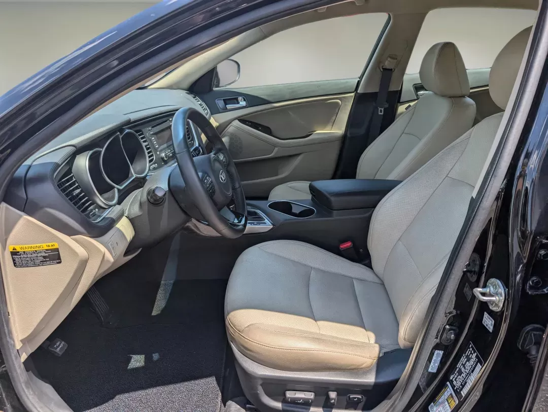 2014 /Beige Kia Optima EX (5XXGN4A73EG) with an Regular Unleaded I-4 2.4 L/144 engine, 6-Speed Automatic w/OD transmission, located at 804 22nd Ave, Phenix City, AL, 36870, (334) 297-1860, 32.484749, -85.024475 - 2014 Kia Optima EX - Photo#9