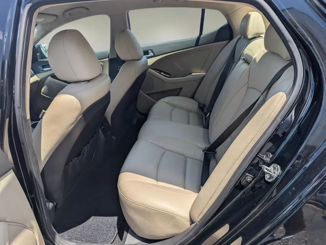 2014 /Beige Kia Optima EX (5XXGN4A73EG) with an Regular Unleaded I-4 2.4 L/144 engine, 6-Speed Automatic w/OD transmission, located at 804 22nd Ave, Phenix City, AL, 36870, (334) 297-1860, 32.484749, -85.024475 - 2014 Kia Optima EX - Photo#10