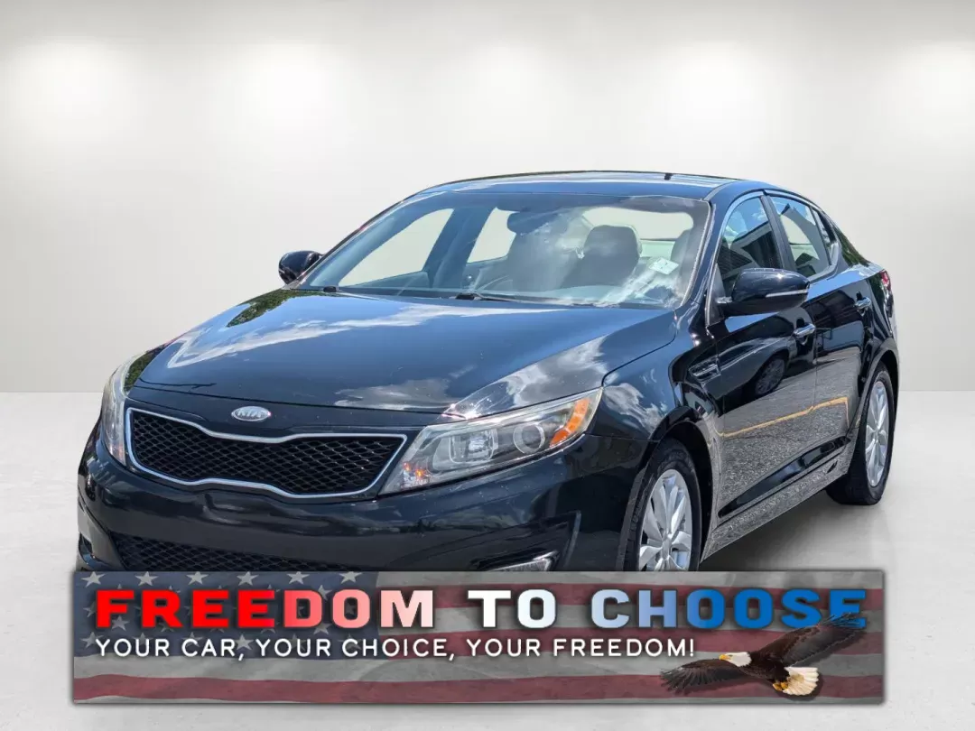 2014 /Beige Kia Optima EX (5XXGN4A73EG) with an Regular Unleaded I-4 2.4 L/144 engine, 6-Speed Automatic w/OD transmission, located at 804 22nd Ave, Phenix City, AL, 36870, (334) 297-1860, 32.484749, -85.024475 - **Embrace Comfort and Style with the 2014 Kia Optima EX Your Next Family Sedan Awaits!**<br /> <br /> At Gils Auto - Phenix City, we understand that life is busy, and finding the right vehicle can be a challenge. That's why we're proud to present the 2014 Kia Optima EX, a sedan designed to elevate - Photo#0
