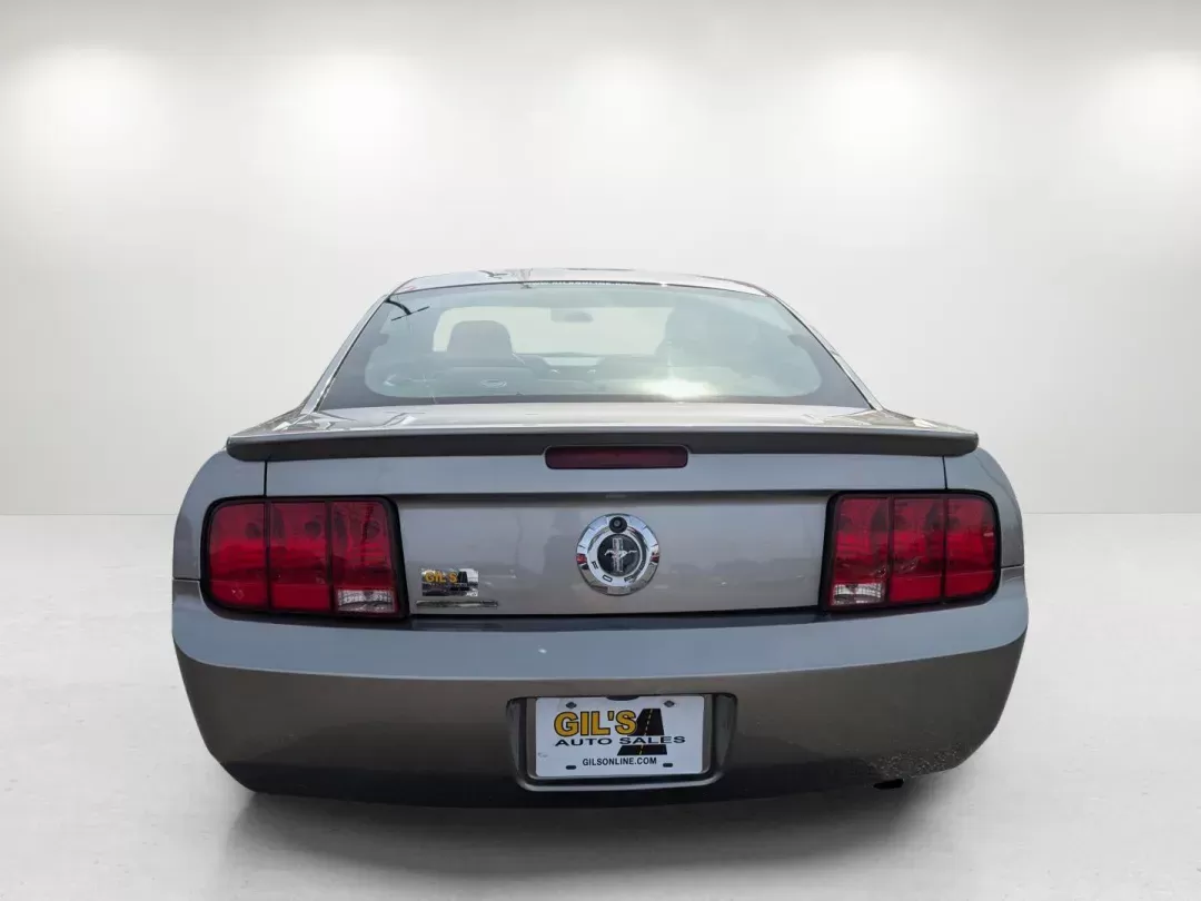 2009 Ford Mustang (1ZVHT80N195) with an Gas V6 4.0L/244 engine, located at 521 Old Farm Lane Rd, Prattville, AL, 36066, (334) 325-1505, 32.482460, -86.416367 - 2009 Ford Mustang - Photo#5