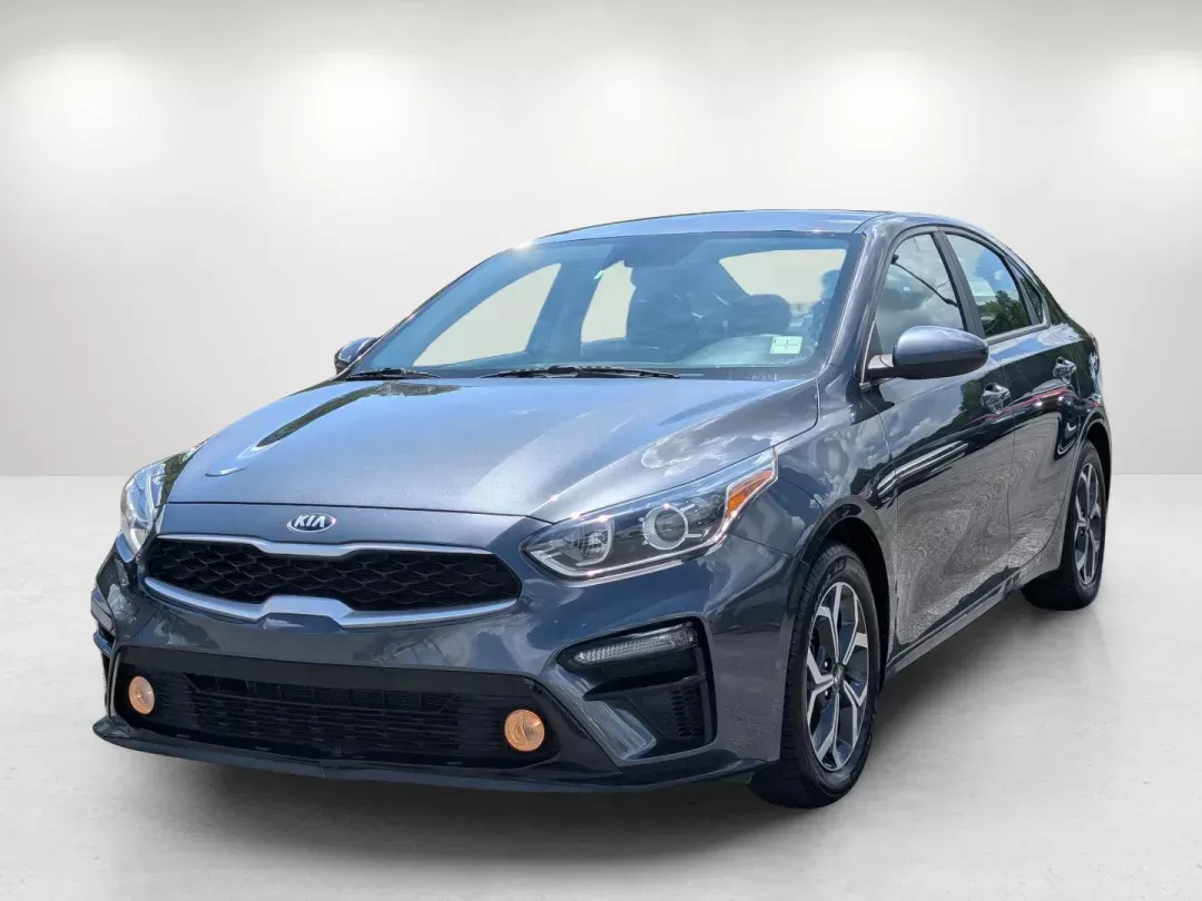 2020 /Black Kia Forte LXS (3KPF24AD6LE) with an Regular Unleaded I-4 2.0 L/122 engine, 1-Speed CVT w/OD transmission, located at 3959 U.S. 80 W, Phenix City, AL, 36870, (334) 297-4885, 32.469296, -85.135185 - 2020 Kia Forte LXS - Photo#0