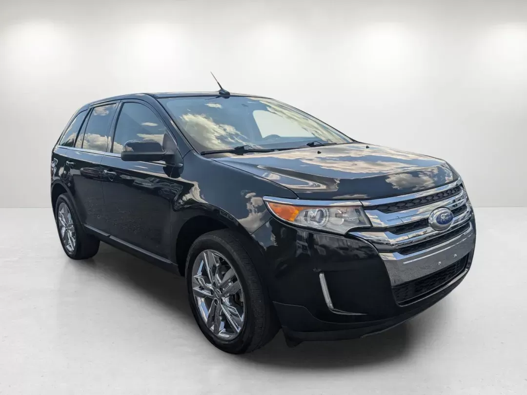 2013 Ford Edge Limited (2FMDK3KC9DB) with an Gas V6 3.5L/213 engine, 6-Speed Automatic w/manual shift transmission, located at 3959 U.S. 80 W, Phenix City, AL, 36870, (334) 297-4885, 32.469296, -85.135185 - 2013 Ford Edge Limited - Photo#2