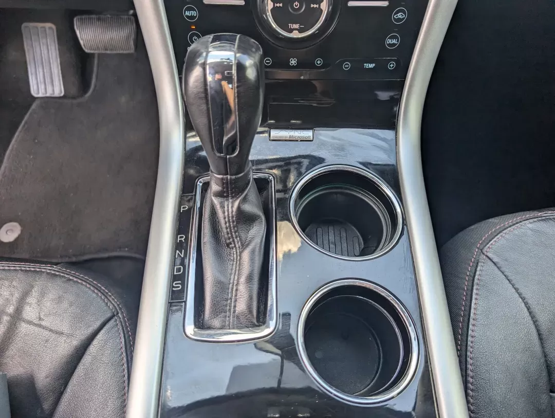 2013 Ford Edge Limited (2FMDK3KC9DB) with an Gas V6 3.5L/213 engine, 6-Speed Automatic w/manual shift transmission, located at 3959 U.S. 80 W, Phenix City, AL, 36870, (334) 297-4885, 32.469296, -85.135185 - 2013 Ford Edge Limited - Photo#12