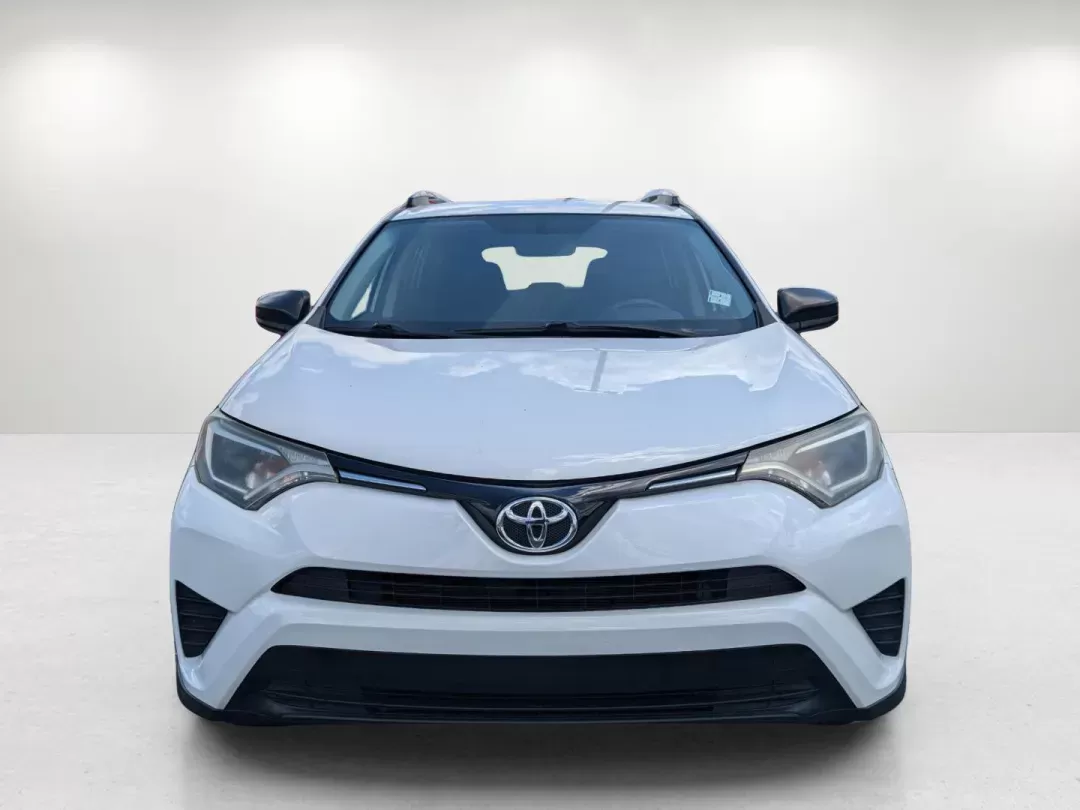 2016 Toyota RAV4 LE (2T3BFREV0GW) with an Regular Unleaded I-4 2.5 L/152 engine, 6-Speed Automatic w/OD transmission, located at 7000 Northlake Connector, Columbus, GA, 31904, (706) 987-8085, 32.524975, -84.978134 - 2016 Toyota RAV4 LE - Photo#1
