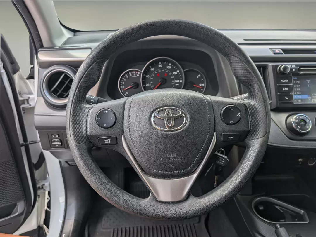 2016 Toyota RAV4 LE (2T3BFREV0GW) with an Regular Unleaded I-4 2.5 L/152 engine, 6-Speed Automatic w/OD transmission, located at 7000 Northlake Connector, Columbus, GA, 31904, (706) 987-8085, 32.524975, -84.978134 - 2016 Toyota RAV4 LE - Photo#15