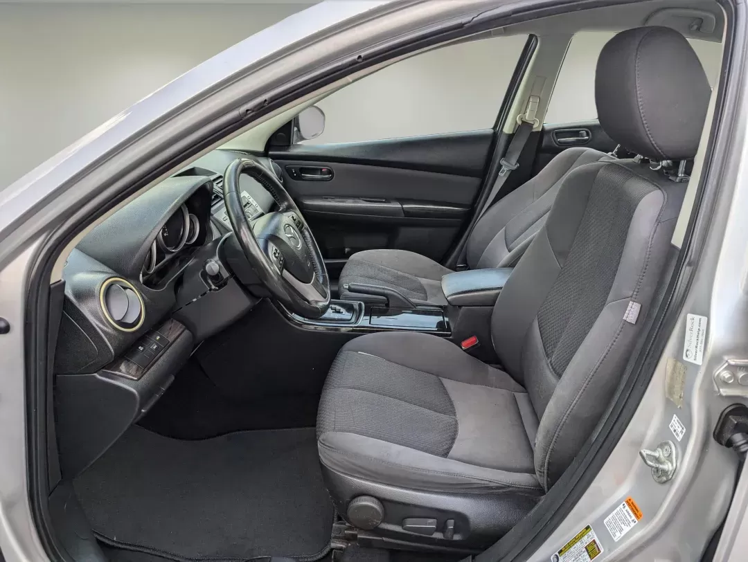2012 /Black Mazda Mazda6 i Touring (1YVHZ8DH0C5) with an Gas I4 2.5L/152 engine, 5-Speed Automatic w/OD transmission, located at 804 22nd Ave, Phenix City, AL, 36870, (334) 297-1860, 32.484749, -85.024475 - 2012 Mazda Mazda6 i Touring - Photo#9