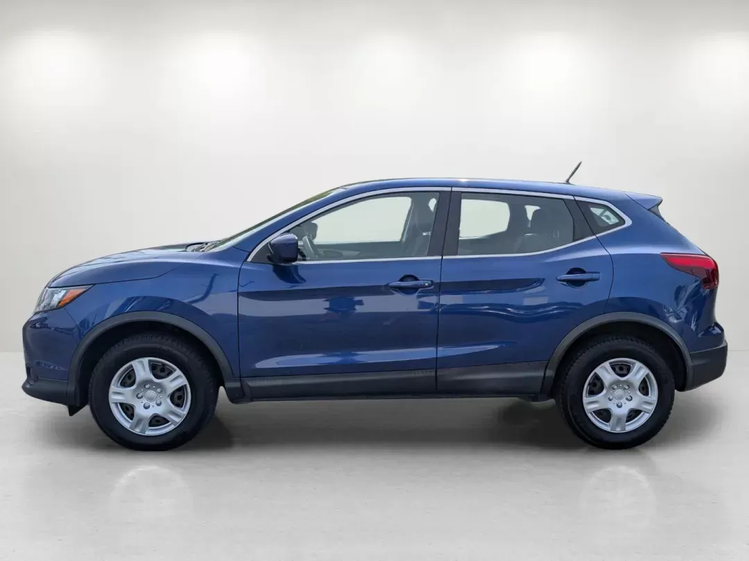 2019 /Charcoal Nissan Rogue Sport S (JN1BJ1CP0KW) with an Regular Unleaded I-4 2.0 L/122 engine, 1-Speed CVT w/OD transmission, located at 521 Old Farm Lane Rd, Prattville, AL, 36066, (334) 325-1505, 32.482460, -86.416367 - 2019 Nissan Rogue Sport S - Photo#7