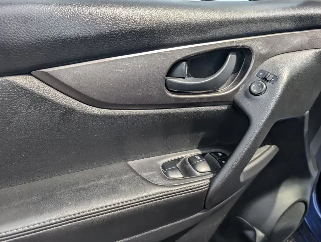 2019 /Charcoal Nissan Rogue Sport S (JN1BJ1CP0KW) with an Regular Unleaded I-4 2.0 L/122 engine, 1-Speed CVT w/OD transmission, located at 521 Old Farm Lane Rd, Prattville, AL, 36066, (334) 325-1505, 32.482460, -86.416367 - 2019 Nissan Rogue Sport S - Photo#8