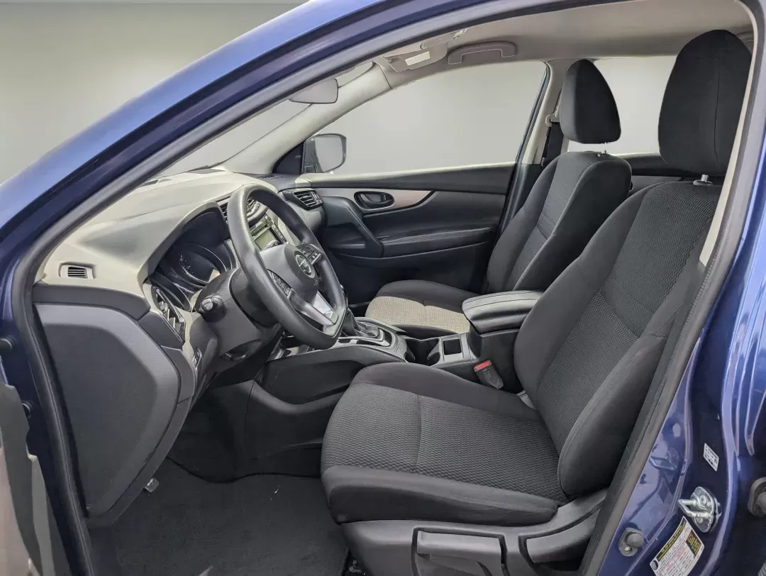 2019 /Charcoal Nissan Rogue Sport S (JN1BJ1CP0KW) with an Regular Unleaded I-4 2.0 L/122 engine, 1-Speed CVT w/OD transmission, located at 521 Old Farm Lane Rd, Prattville, AL, 36066, (334) 325-1505, 32.482460, -86.416367 - 2019 Nissan Rogue Sport S - Photo#9