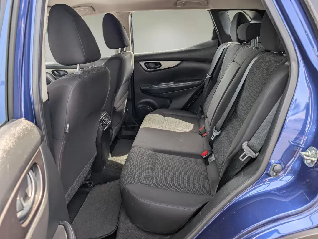 2019 /Charcoal Nissan Rogue Sport S (JN1BJ1CP0KW) with an Regular Unleaded I-4 2.0 L/122 engine, 1-Speed CVT w/OD transmission, located at 521 Old Farm Lane Rd, Prattville, AL, 36066, (334) 325-1505, 32.482460, -86.416367 - 2019 Nissan Rogue Sport S - Photo#10