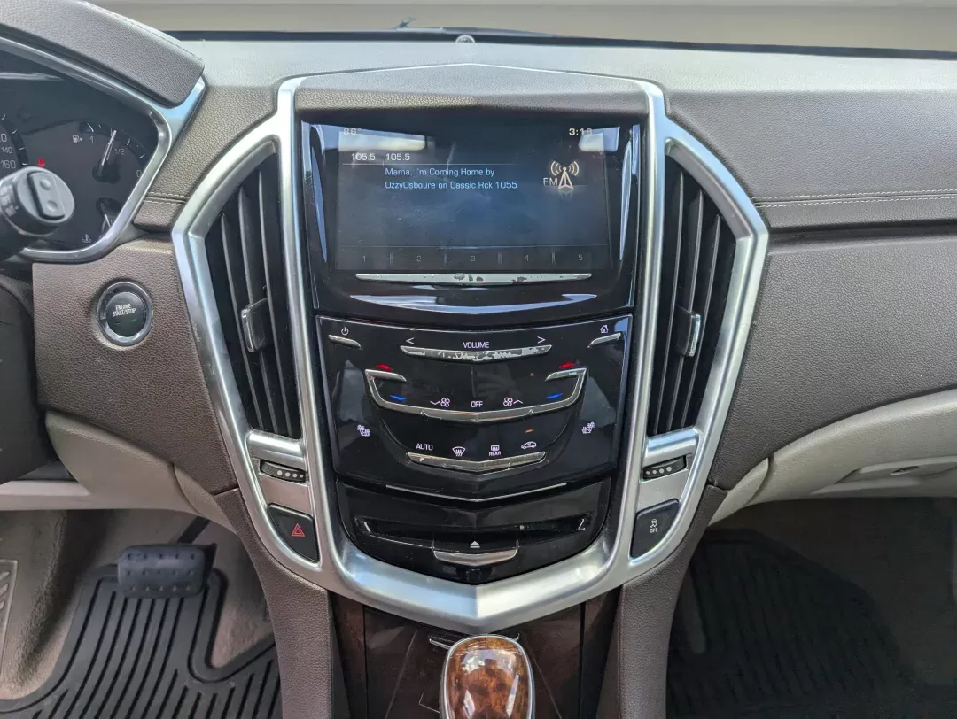 2015 /Shale w/Brownstone accents Cadillac SRX Luxury Collection (3GYFNBE33FS) with an Gas V6 3.6L/217 engine, 6-Speed Automatic w/Manual Shift transmission, located at 7000 Northlake Connector, Columbus, GA, 31904, (706) 987-8085, 32.524975, -84.978134 - 2015 Cadillac SRX Luxury Collection - Photo#13