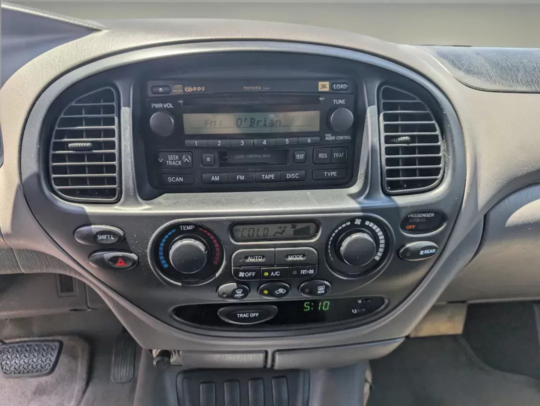2005 Toyota Sequoia SR5 (5TDZT34A65S) with an Gas V8 4.7L/285 engine, 5-Speed Automatic w/OD transmission, located at 3959 U.S. 80 W, Phenix City, AL, 36870, (334) 297-4885, 32.469296, -85.135185 - 2005 Toyota Sequoia SR5 - Photo#14
