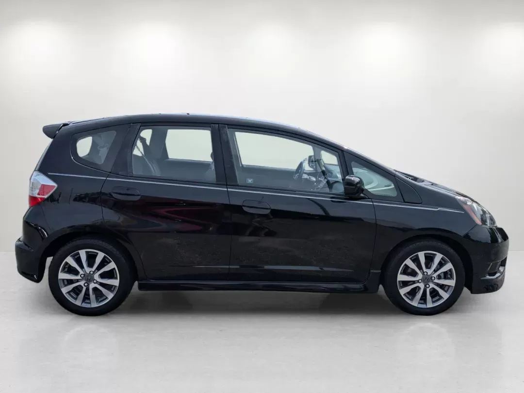 2012 Honda Fit Sport (JHMGE8H57CC) with an Gas I4 1.5L/91 engine, 5-Speed Automatic transmission, located at 7000 Northlake Connector, Columbus, GA, 31904, (706) 987-8085, 32.524975, -84.978134 - 2012 Honda Fit Sport - Photo#3