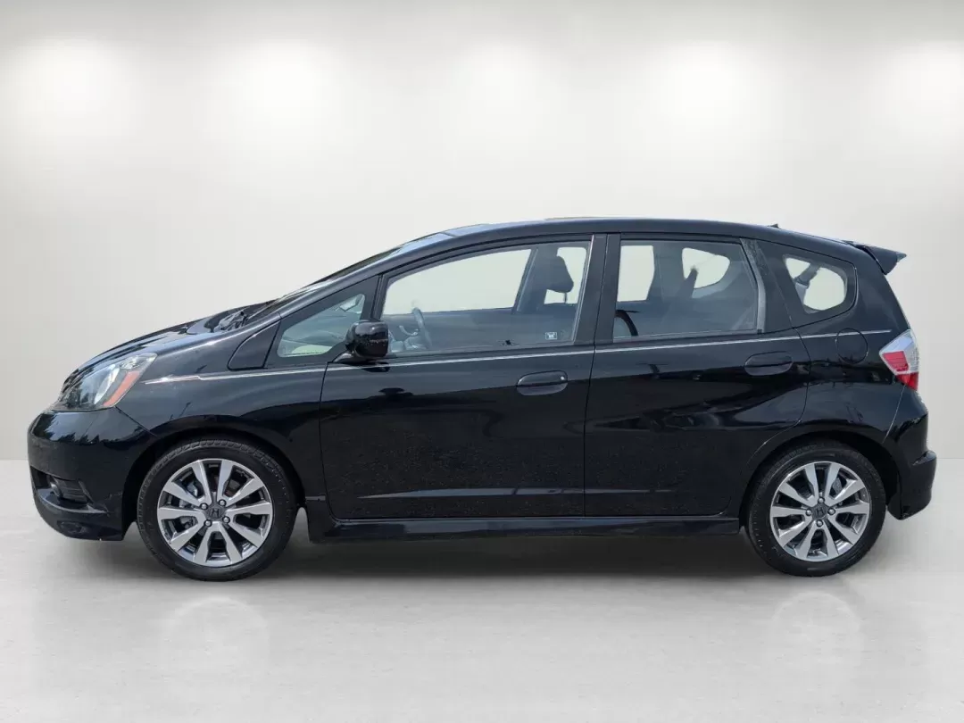 2012 Honda Fit Sport (JHMGE8H57CC) with an Gas I4 1.5L/91 engine, 5-Speed Automatic transmission, located at 7000 Northlake Connector, Columbus, GA, 31904, (706) 987-8085, 32.524975, -84.978134 - 2012 Honda Fit Sport - Photo#7