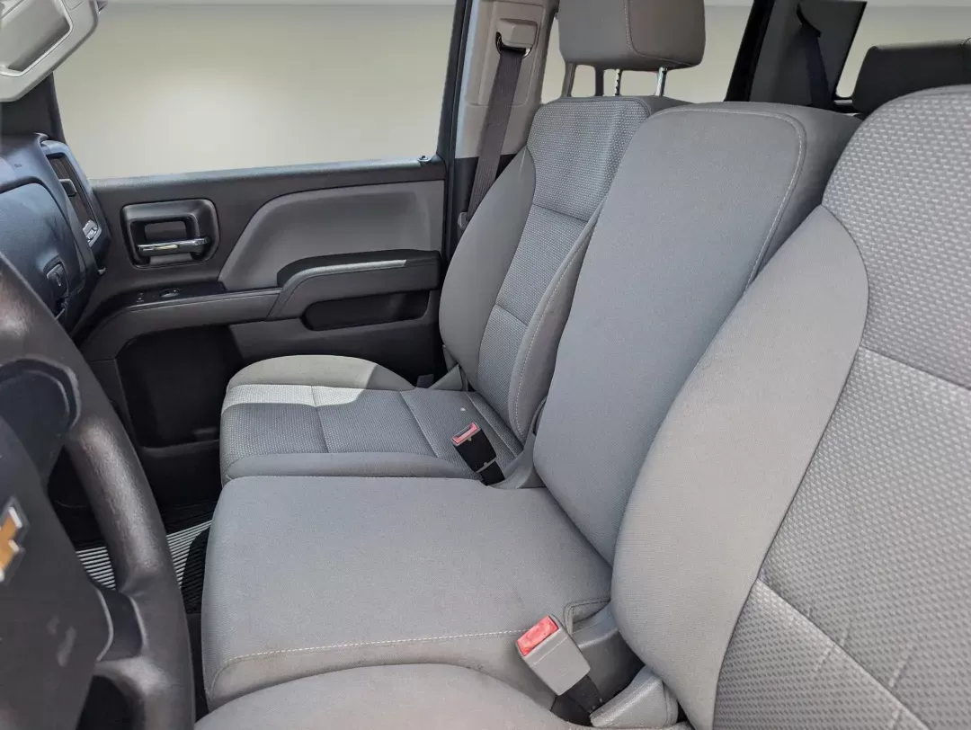 2017 /Dark Ash with Jet Black Interior Accents Chevrolet Silverado 1500 Custom (1GCRCPEC0HZ) with an Gas V8 5.3L/325 engine, 6-Speed Automatic transmission, located at 3959 U.S. 80 W, Phenix City, AL, 36870, (334) 297-4885, 32.469296, -85.135185 - 2017 Chevrolet Silverado 1500 Custom - Photo#10