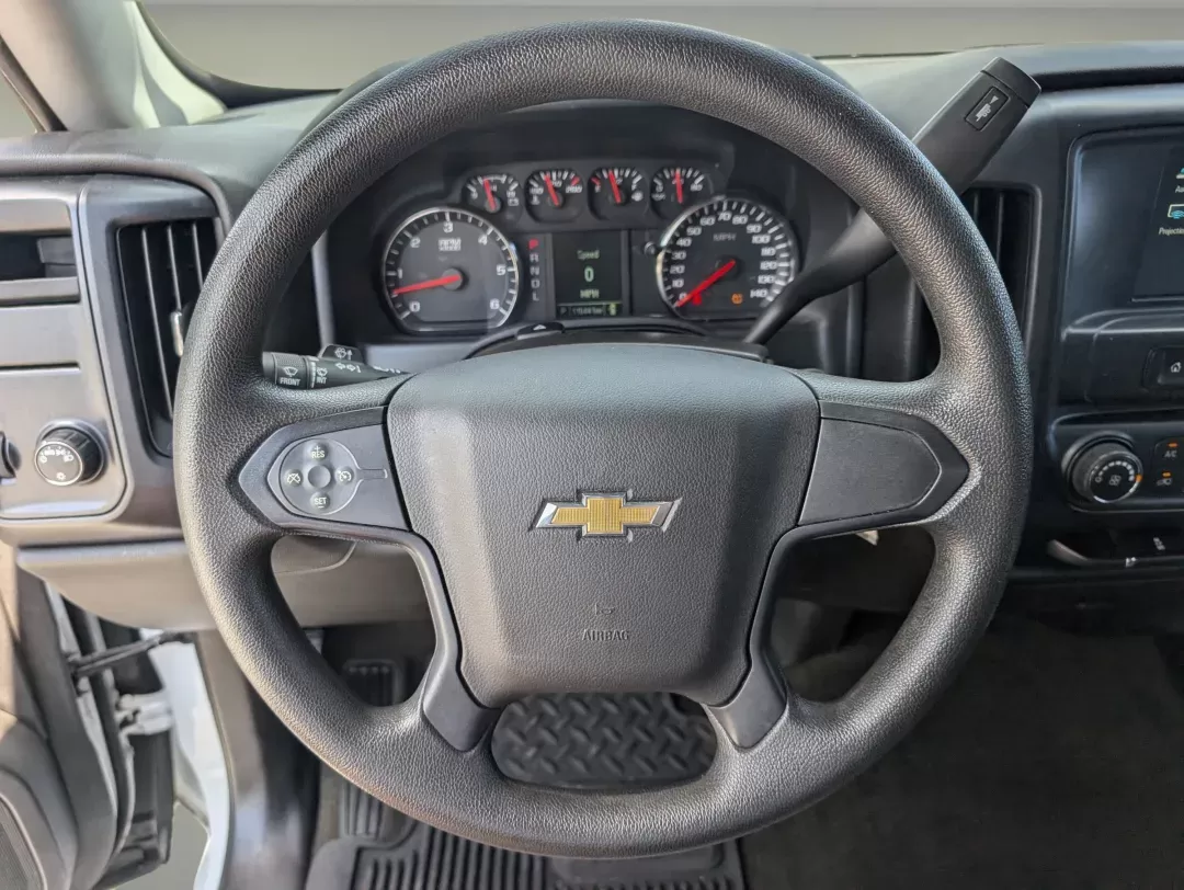 2017 /Dark Ash with Jet Black Interior Accents Chevrolet Silverado 1500 Custom (1GCRCPEC0HZ) with an Gas V8 5.3L/325 engine, 6-Speed Automatic transmission, located at 3959 U.S. 80 W, Phenix City, AL, 36870, (334) 297-4885, 32.469296, -85.135185 - 2017 Chevrolet Silverado 1500 Custom - Photo#16