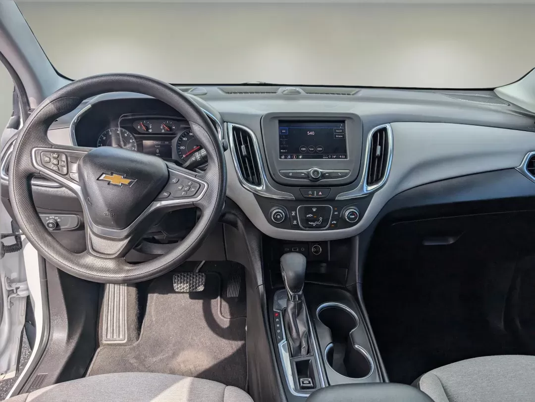 2022 /Medium Ash Gray Chevrolet Equinox LS (2GNAXHEV3N6) with an Turbocharged Gas I4 1.5L/92 engine, 6-Speed Automatic transmission, located at 804 22nd Ave, Phenix City, AL, 36870, (334) 297-1860, 32.484749, -85.024475 - 2022 Chevrolet Equinox LS - Photo#11