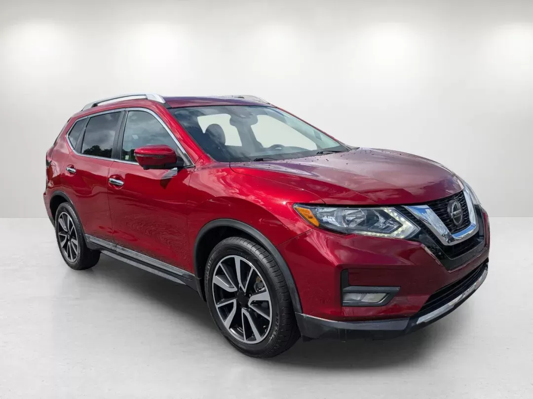 2020 /Charcoal Nissan Rogue SL (5N1AT2MT1LC) with an Regular Unleaded I-4 2.5 L/152 engine, 1-Speed CVT w/OD transmission, located at 7000 Northlake Connector, Columbus, GA, 31904, (706) 987-8085, 32.524975, -84.978134 - 2020 Nissan Rogue SL - Photo#2