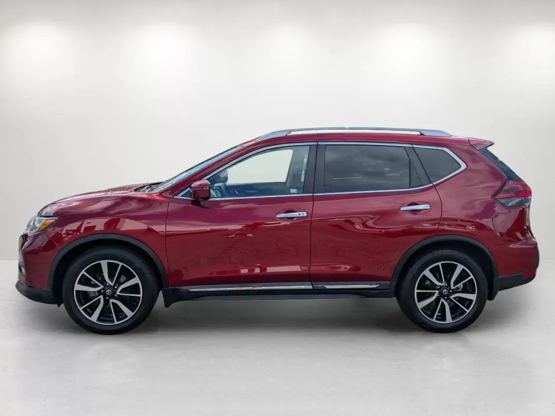 2020 /Charcoal Nissan Rogue SL (5N1AT2MT1LC) with an Regular Unleaded I-4 2.5 L/152 engine, 1-Speed CVT w/OD transmission, located at 7000 Northlake Connector, Columbus, GA, 31904, (706) 987-8085, 32.524975, -84.978134 - 2020 Nissan Rogue SL - Photo#7