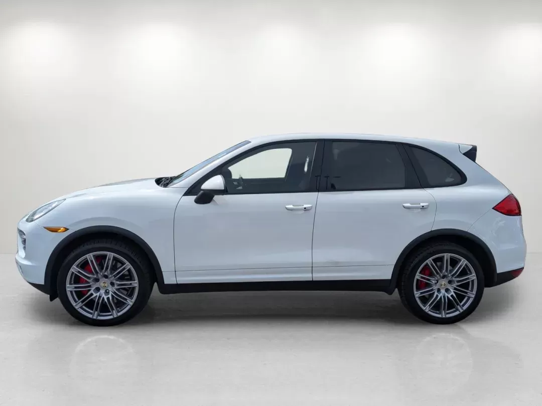 2013 Porsche Cayenne Turbo (WP1AC2A27DL) with an Turbocharged Gas V8 4.8L/293 engine, 8-Speed Automatic w/Manual Shift transmission, located at 3959 U.S. 80 W, Phenix City, AL, 36870, (334) 297-4885, 32.469296, -85.135185 - 2013 Porsche Cayenne Turbo - Photo#7