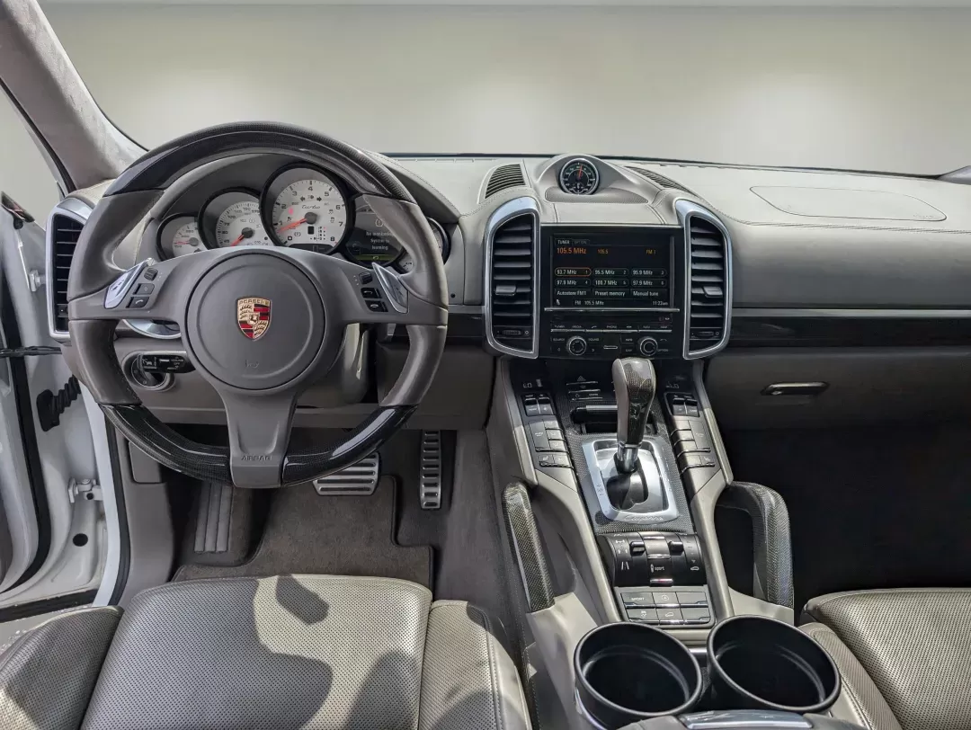 2013 Porsche Cayenne Turbo (WP1AC2A27DL) with an Turbocharged Gas V8 4.8L/293 engine, 8-Speed Automatic w/Manual Shift transmission, located at 3959 U.S. 80 W, Phenix City, AL, 36870, (334) 297-4885, 32.469296, -85.135185 - 2013 Porsche Cayenne Turbo - Photo#11