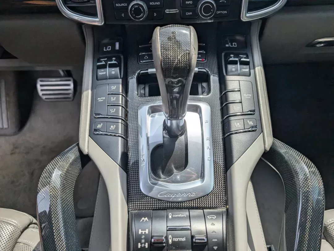 2013 Porsche Cayenne Turbo (WP1AC2A27DL) with an Turbocharged Gas V8 4.8L/293 engine, 8-Speed Automatic w/Manual Shift transmission, located at 3959 U.S. 80 W, Phenix City, AL, 36870, (334) 297-4885, 32.469296, -85.135185 - 2013 Porsche Cayenne Turbo - Photo#13