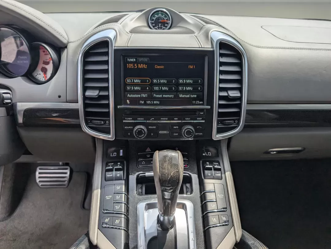 2013 Porsche Cayenne Turbo (WP1AC2A27DL) with an Turbocharged Gas V8 4.8L/293 engine, 8-Speed Automatic w/Manual Shift transmission, located at 3959 U.S. 80 W, Phenix City, AL, 36870, (334) 297-4885, 32.469296, -85.135185 - 2013 Porsche Cayenne Turbo - Photo#14