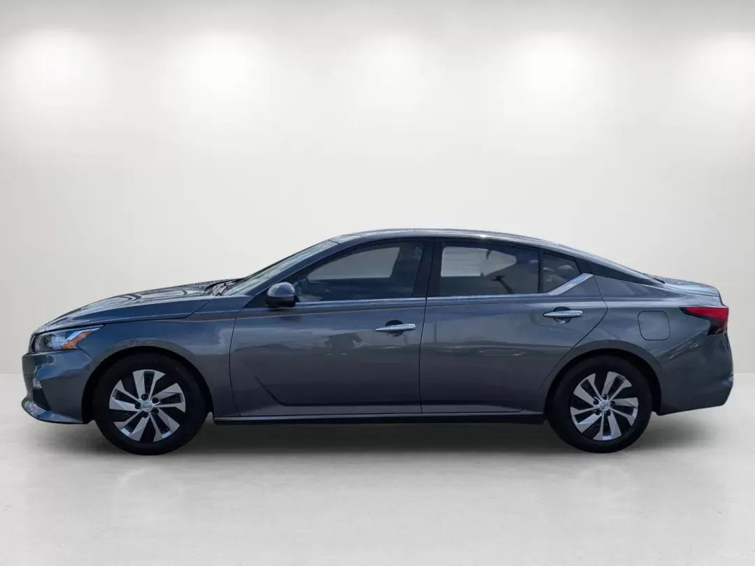 2019 /Charcoal Nissan Altima 2.5 S (1N4BL4BV6KC) with an Regular Unleaded I-4 2.5 L/152 engine, 1-Speed CVT w/OD transmission, located at 5115 14th Ave., Columbus, GA, 31904, (706) 323-0345, 32.511494, -84.971046 - 2019 Nissan Altima 2.5 S - Photo#7