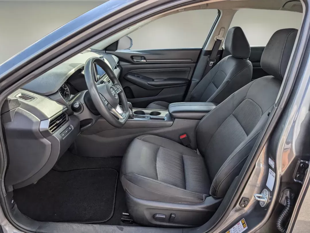 2019 /Charcoal Nissan Altima 2.5 S (1N4BL4BV6KC) with an Regular Unleaded I-4 2.5 L/152 engine, 1-Speed CVT w/OD transmission, located at 5115 14th Ave., Columbus, GA, 31904, (706) 323-0345, 32.511494, -84.971046 - 2019 Nissan Altima 2.5 S - Photo#9