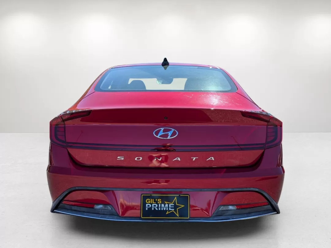 2022 /Black Hyundai Sonata SE (5NPEG4JA9NH) with an Other engine, located at 3959 U.S. 80 W, Phenix City, AL, 36870, (334) 297-4885, 32.469296, -85.135185 - Discover the perfect blend of style, performance, and safety with the 2022 Hyundai Sonata SE, now available at Gils Auto - Phenix City #2. Located in the heart of Phenix City, AL, at 804 22nd Ave, our Buy Here Pay Here dealership specializes in making car ownership accessible for everyone, including - Photo#5