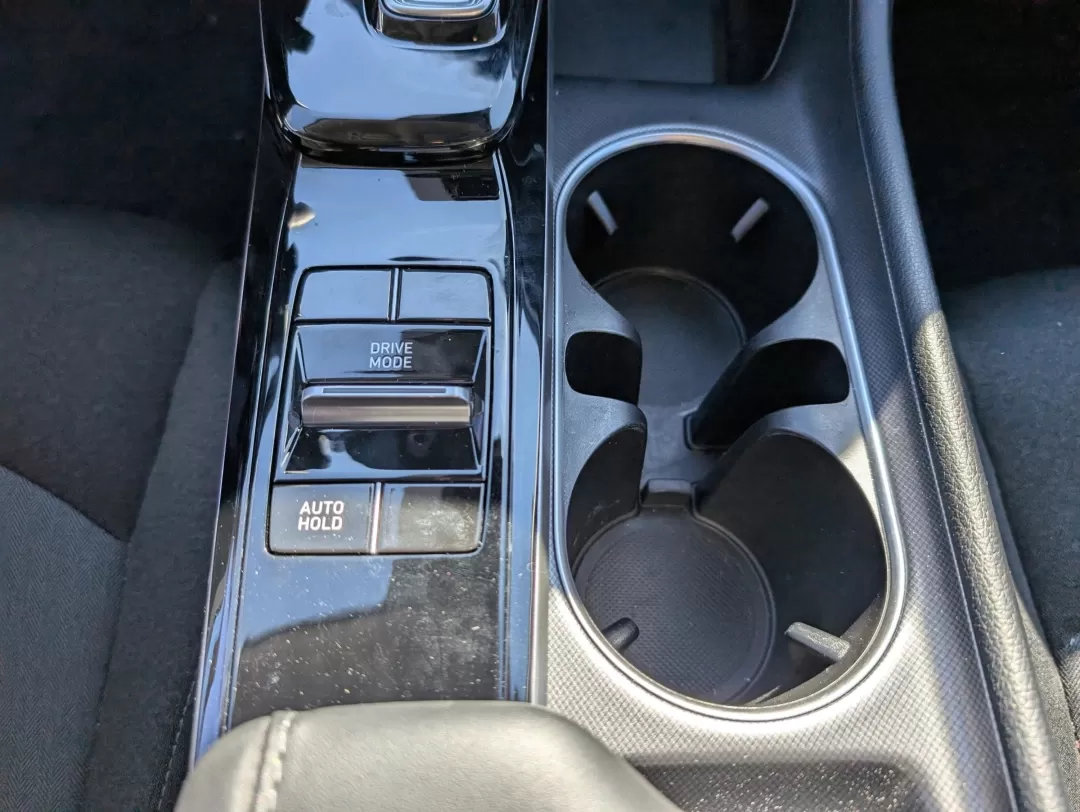 2022 /Black Hyundai Sonata SE (5NPEG4JA9NH) with an Other engine, located at 3959 U.S. 80 W, Phenix City, AL, 36870, (334) 297-4885, 32.469296, -85.135185 - Discover the perfect blend of style, performance, and safety with the 2022 Hyundai Sonata SE, now available at Gils Auto - Phenix City #2. Located in the heart of Phenix City, AL, at 804 22nd Ave, our Buy Here Pay Here dealership specializes in making car ownership accessible for everyone, including - Photo#12