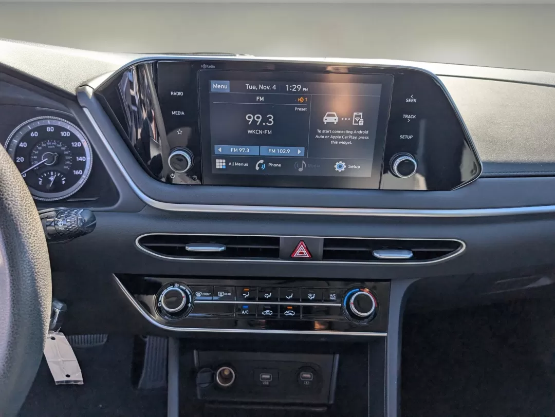 2022 /Black Hyundai Sonata SE (5NPEG4JA9NH) with an Other engine, located at 1430 Gateway Drive, Opelika, AL, 36801, (334) 239-0944, 32.637871, -85.409790 - Discover the perfect blend of style, performance, and safety with the 2022 Hyundai Sonata SE, now available at Gils Auto - Phenix City #2. Located in the heart of Phenix City, AL, at 804 22nd Ave, our Buy Here Pay Here dealership specializes in making car ownership accessible for everyone, including - Photo#14