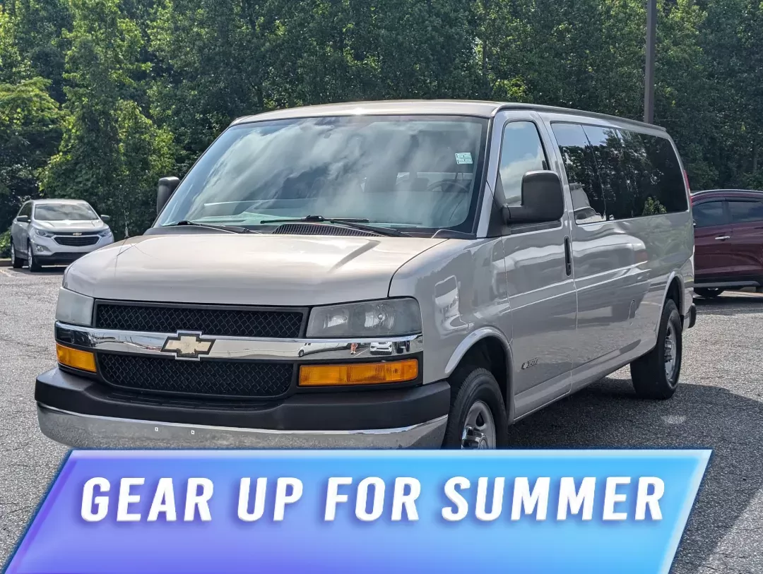 photo of 2006 Chevrolet Express Passenger