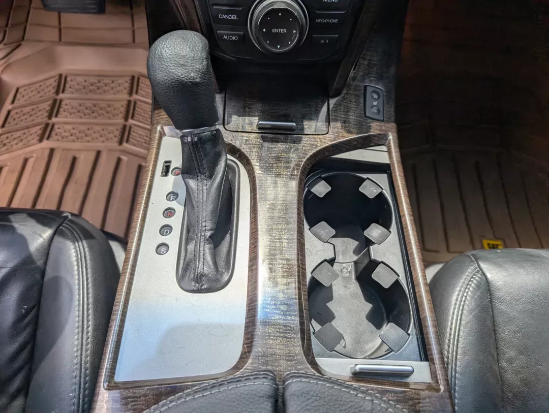 2012 Acura MDX Tech Pkg (2HNYD2H36CH) with an Gas V6 3.7L/224 engine, 6-Speed Automatic transmission, located at 3959 U.S. 80 W, Phenix City, AL, 36870, (334) 297-4885, 32.469296, -85.135185 - 2012 Acura MDX Tech Pkg - Photo#14