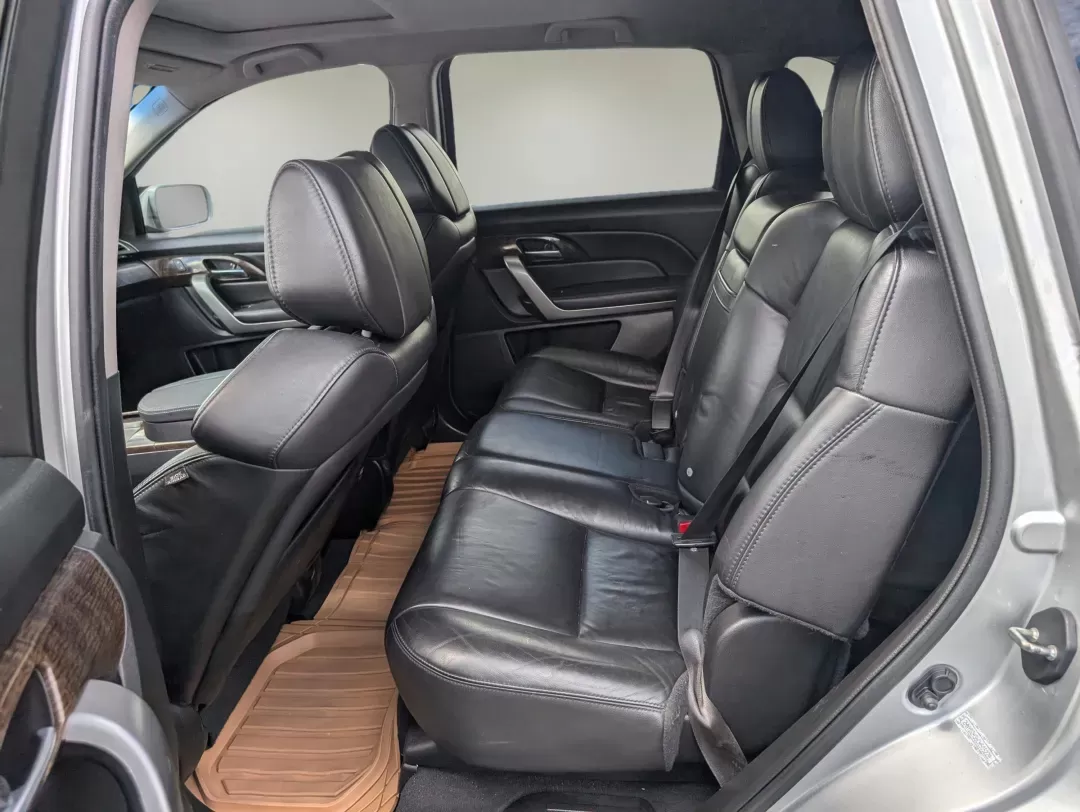 2012 Acura MDX Tech Pkg (2HNYD2H36CH) with an Gas V6 3.7L/224 engine, 6-Speed Automatic transmission, located at 1430 Gateway Drive, Opelika, AL, 36801, (334) 239-0944, 32.637871, -85.409790 - 2012 Acura MDX Tech Pkg - Photo#11