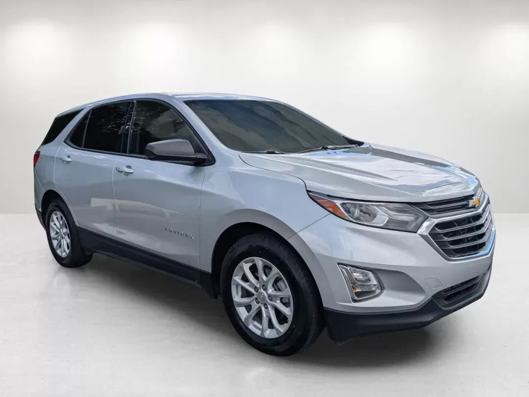 2019 /Medium Ash Gray Chevrolet Equinox LS (2GNAXHEV2K6) with an Turbocharged Gas I4 1.5L/92 engine, 6-Speed Automatic transmission, located at 804 22nd Ave, Phenix City, AL, 36870, (334) 297-1860, 32.484749, -85.024475 - 2019 Chevrolet Equinox LS - Photo#2