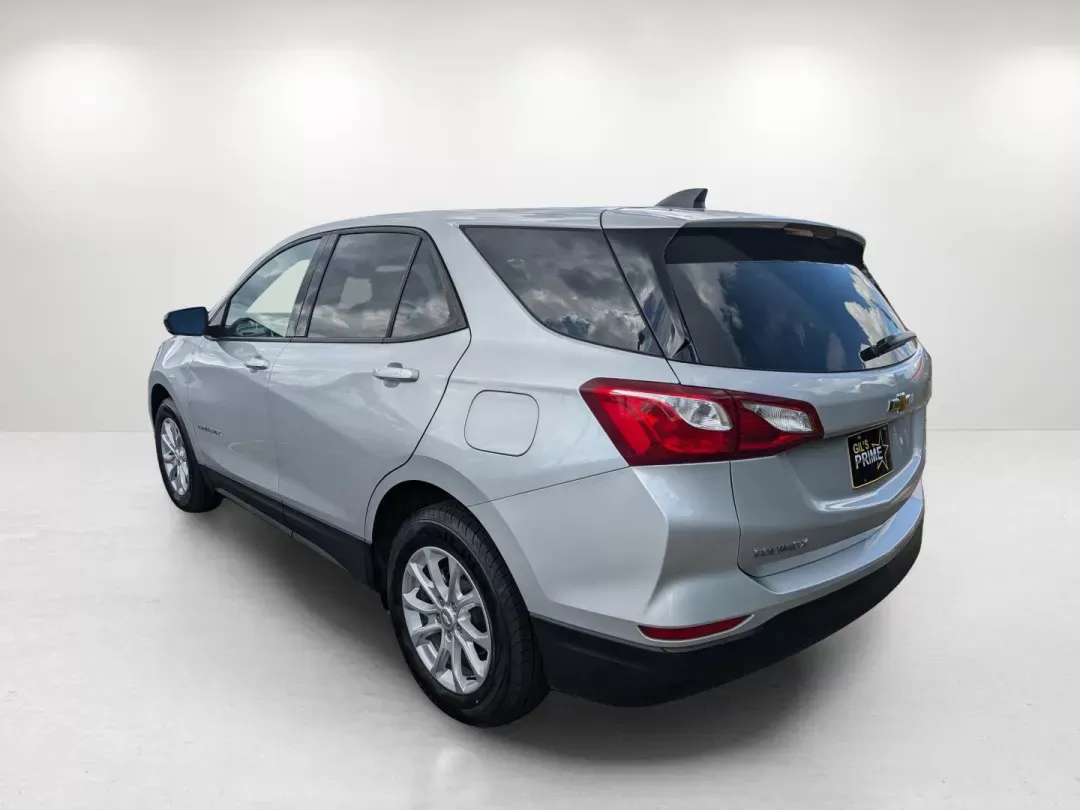 2019 /Medium Ash Gray Chevrolet Equinox LS (2GNAXHEV2K6) with an Turbocharged Gas I4 1.5L/92 engine, 6-Speed Automatic transmission, located at 804 22nd Ave, Phenix City, AL, 36870, (334) 297-1860, 32.484749, -85.024475 - 2019 Chevrolet Equinox LS - Photo#6