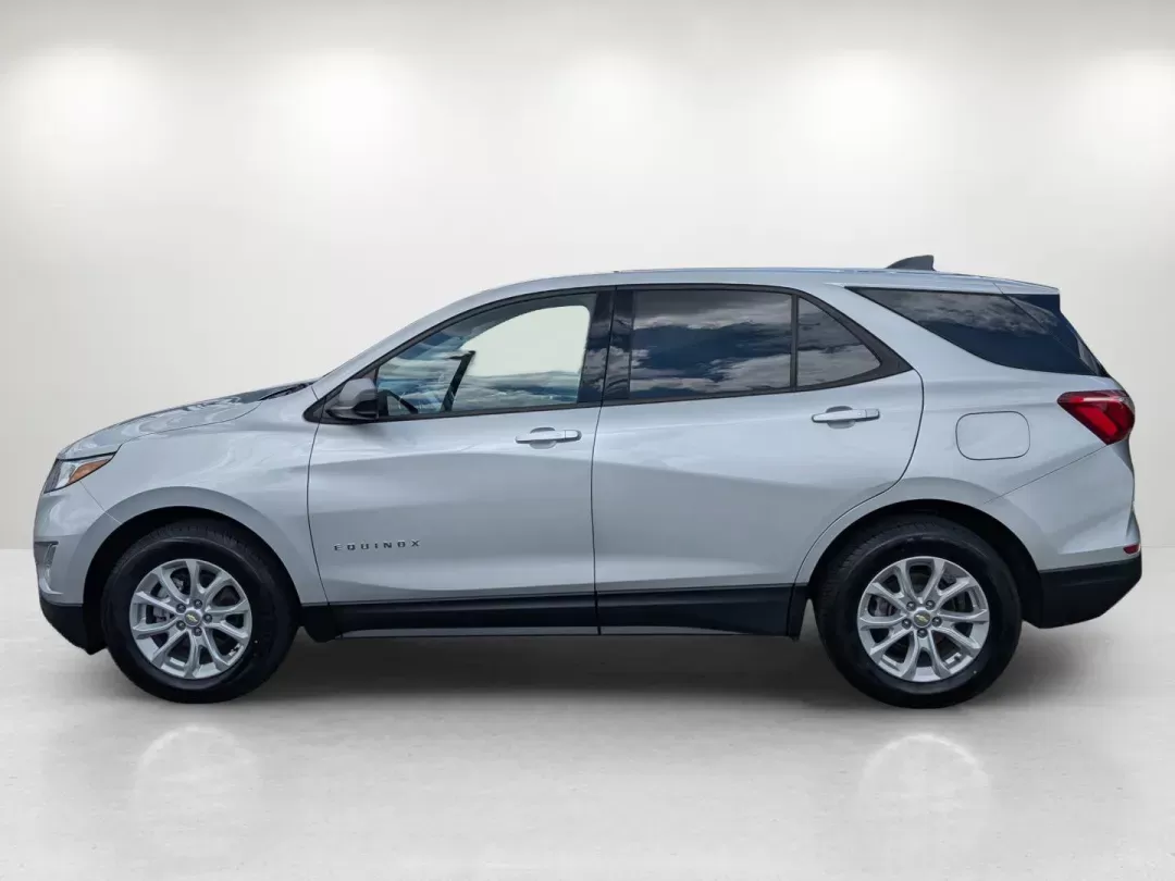 2019 /Medium Ash Gray Chevrolet Equinox LS (2GNAXHEV2K6) with an Turbocharged Gas I4 1.5L/92 engine, 6-Speed Automatic transmission, located at 804 22nd Ave, Phenix City, AL, 36870, (334) 297-1860, 32.484749, -85.024475 - 2019 Chevrolet Equinox LS - Photo#7