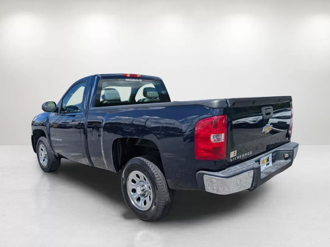 2007 /Dark Titanium Chevrolet Silverado 1500 Work Truck (1GCEC14X67Z) with an Gas V6 4.3L/262 engine, 4-Speed Automatic w/OD transmission, located at 3959 U.S. 80 W, Phenix City, AL, 36870, (334) 297-4885, 32.469296, -85.135185 - 2007 Chevrolet Silverado 1500 Work Truck - Photo#7