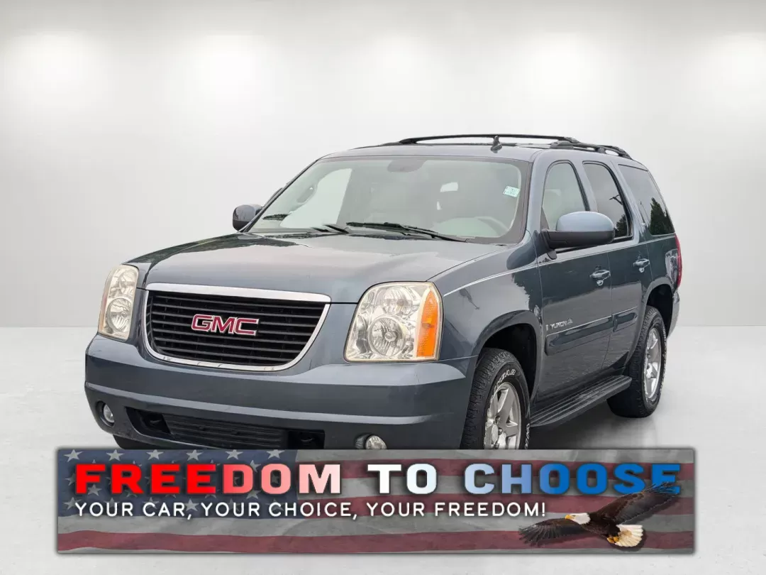 2009 /Light Titanium GMC Yukon SLT w/4SA (1GKEC33339R) with an Other engine, located at 5115 14th Ave., Columbus, GA, 31904, (706) 323-0345, 32.511494, -84.971046 - Discover the perfect blend of comfort and capability with our 2009 GMC Yukon SLT, available now at Gils Auto in Columbus, GA. Whether you're commuting to work, transporting your growing family, or embarking on weekend adventures, this spacious SUV is designed to meet all your needs. With a robust ex - Photo#0