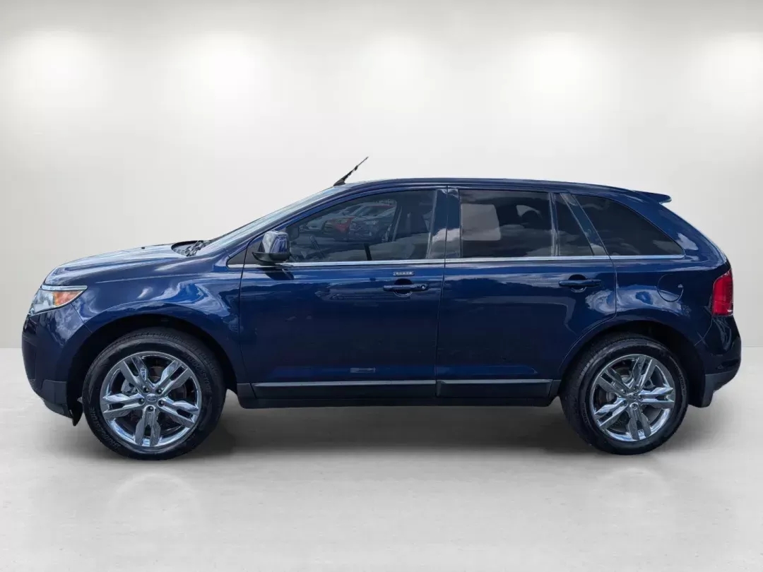 2011 Ford Edge Limited (2FMDK3KC4BB) with an Gas V6 3.5L/213 engine, 6-Speed Automatic w/OD transmission, located at 1430 Gateway Drive, Opelika, AL, 36801, (334) 239-0944, 32.637871, -85.409790 - 2011 Ford Edge Limited - Photo#7