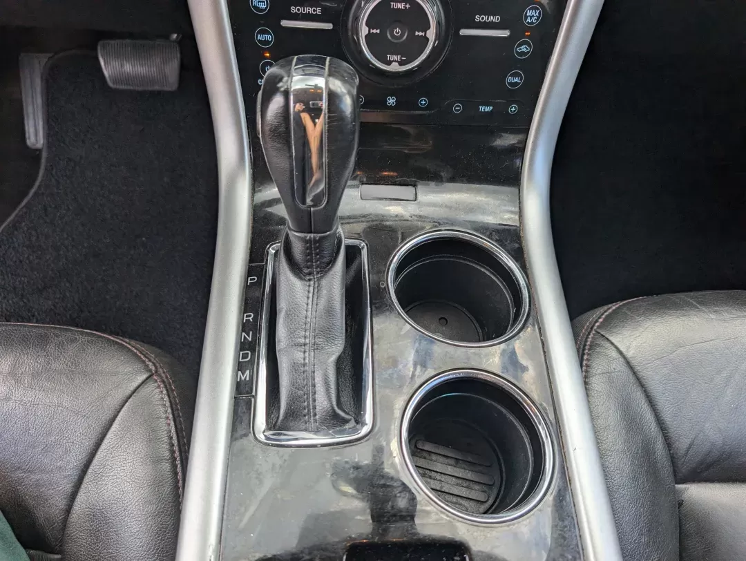 2011 Ford Edge Limited (2FMDK3KC4BB) with an Gas V6 3.5L/213 engine, 6-Speed Automatic w/OD transmission, located at 1430 Gateway Drive, Opelika, AL, 36801, (334) 239-0944, 32.637871, -85.409790 - 2011 Ford Edge Limited - Photo#12