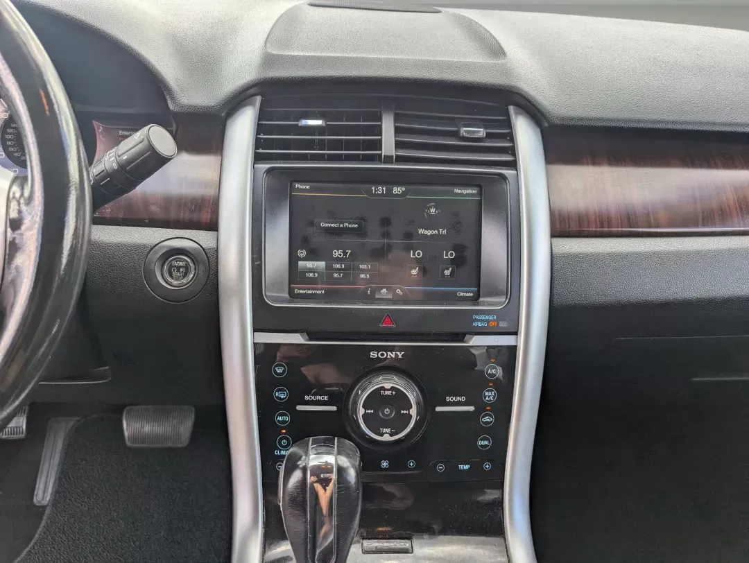2011 Ford Edge Limited (2FMDK3KC4BB) with an Gas V6 3.5L/213 engine, 6-Speed Automatic w/OD transmission, located at 1430 Gateway Drive, Opelika, AL, 36801, (334) 239-0944, 32.637871, -85.409790 - 2011 Ford Edge Limited - Photo#13
