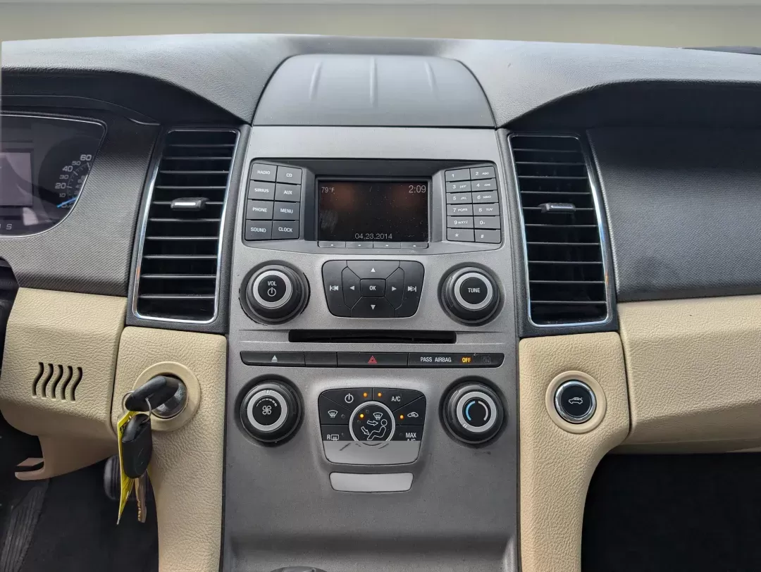 2017 Ford Taurus SE (1FAHP2D84HG) with an Other engine, located at 7000 Northlake Connector, Columbus, GA, 31904, (706) 987-8085, 32.524975, -84.978134 - Are you in search of a reliable sedan that fits seamlessly into your busy lifestyle? Look no further than this 2017 Ford Taurus SE at Gils Auto in Opelika, AL! With its spacious interior and comfortable ride, this vehicle is perfect for growing families or anyone who needs a dependable daily commute - Photo#14